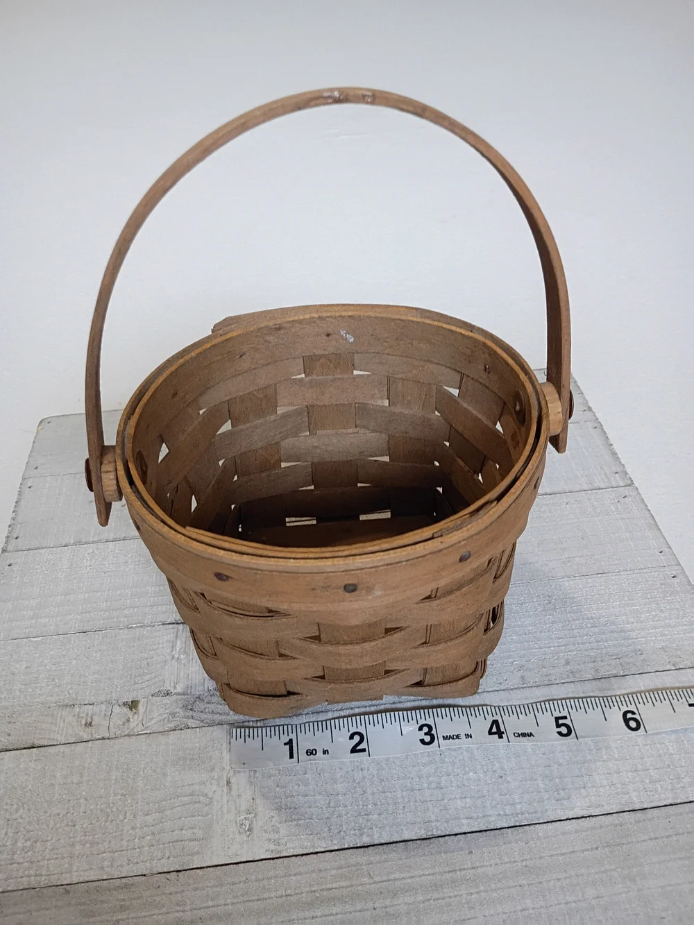 Vintage 1985 Longaberger 5 Inch Measuring Round Basket Swing Handle Signed NSP
